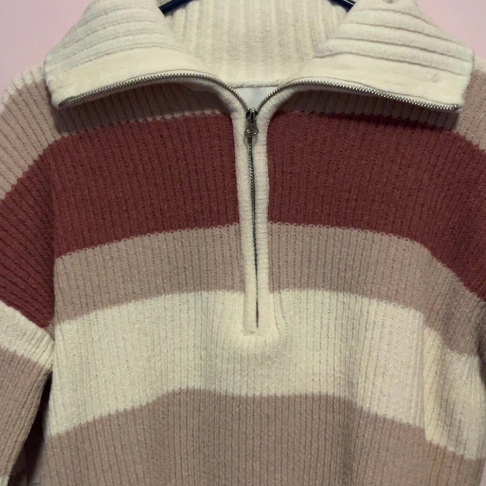 Pink Rose | Women's Striped Sweater
- Cream, Brown & Pink